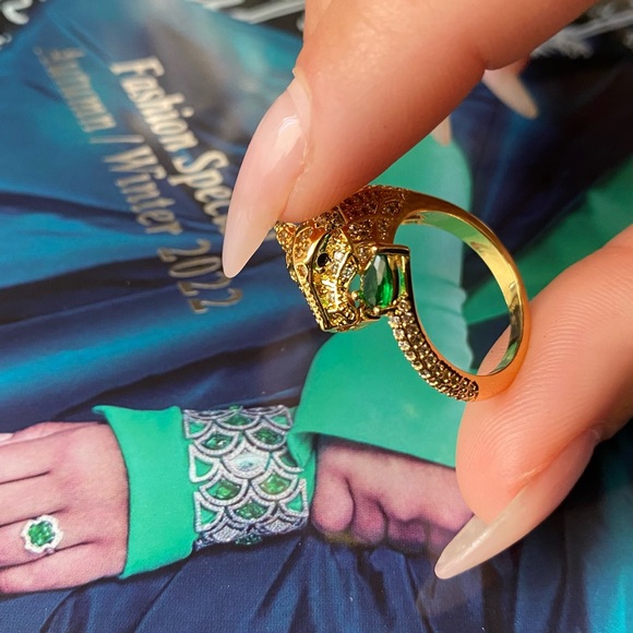 AUTH gold plated and zirconia luxury panthère ring STUNNING - Picture 5 of 14